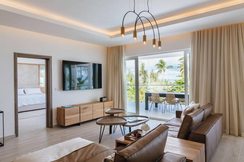 Private Rooftop Beachfront Penthouse Playa Coral